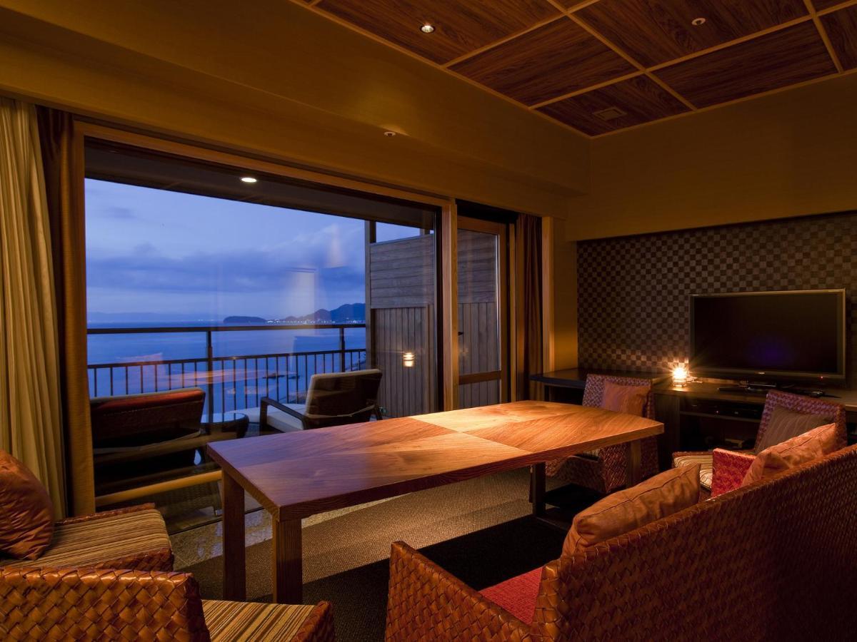 Hotel New Awaji Sumoto Exterior foto